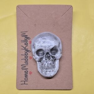 Skull Magnet Coverminder